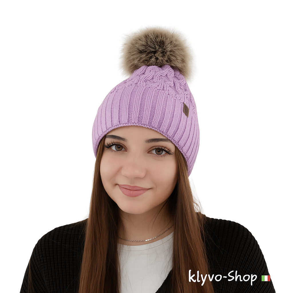 KATTY - Berretto Donna invernale con pompon in pelliccia ecologica e fodera in pile.