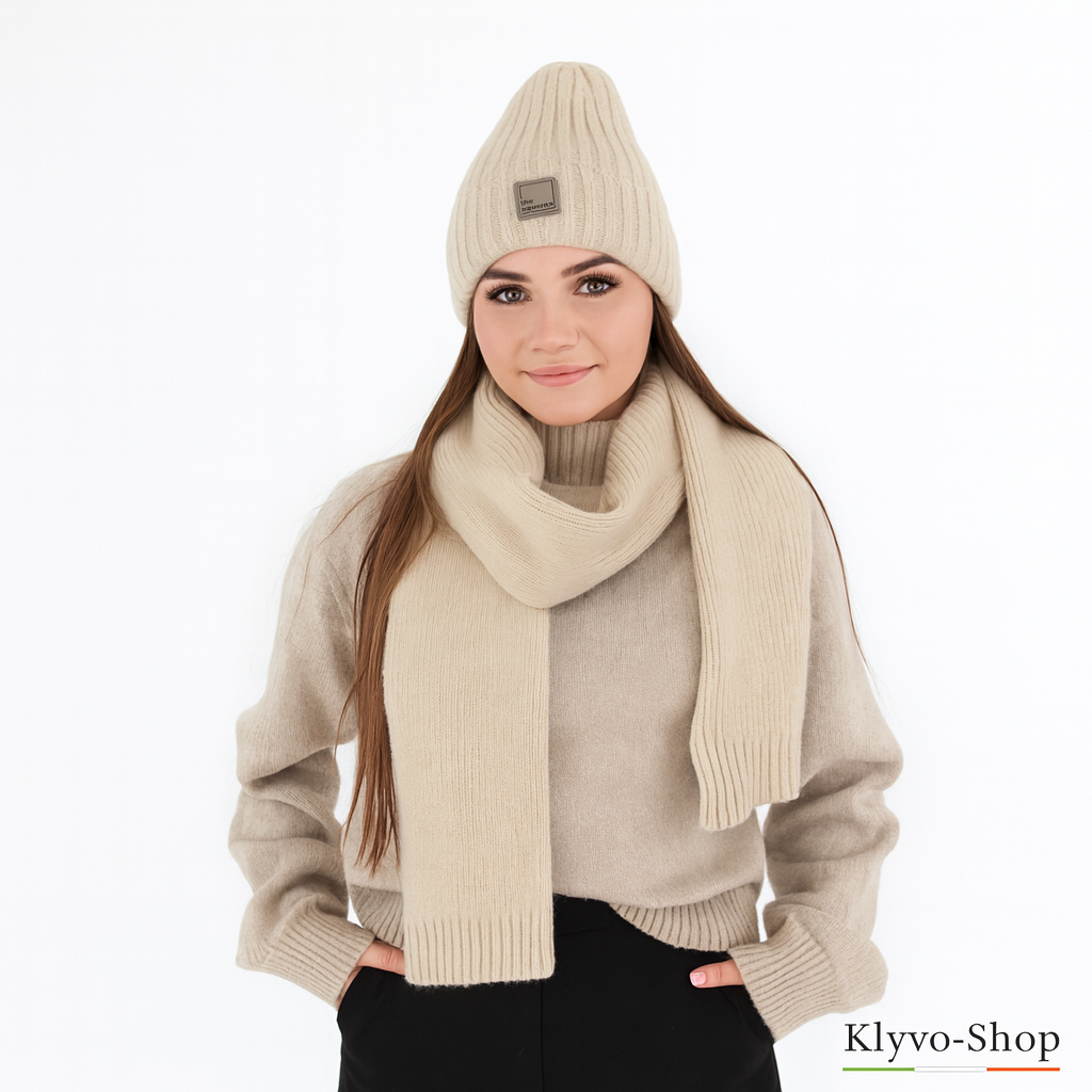 Loretta Women's Merino Wool Scarf – Elegance and Warmth for Winter