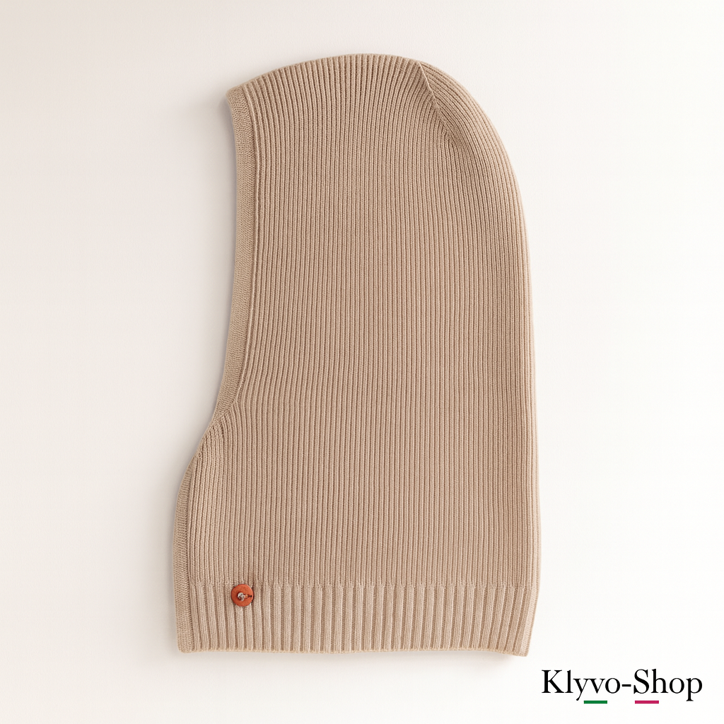 Kiruna Damen-Sturmhaube aus Merinowolle und Kaschmir – warm, elegant und weich.